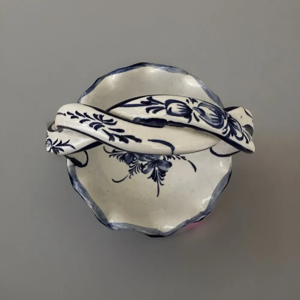 Vintage 1988 Hand Painted For Macy’s Ceramic Basket Blue White Floral Italy